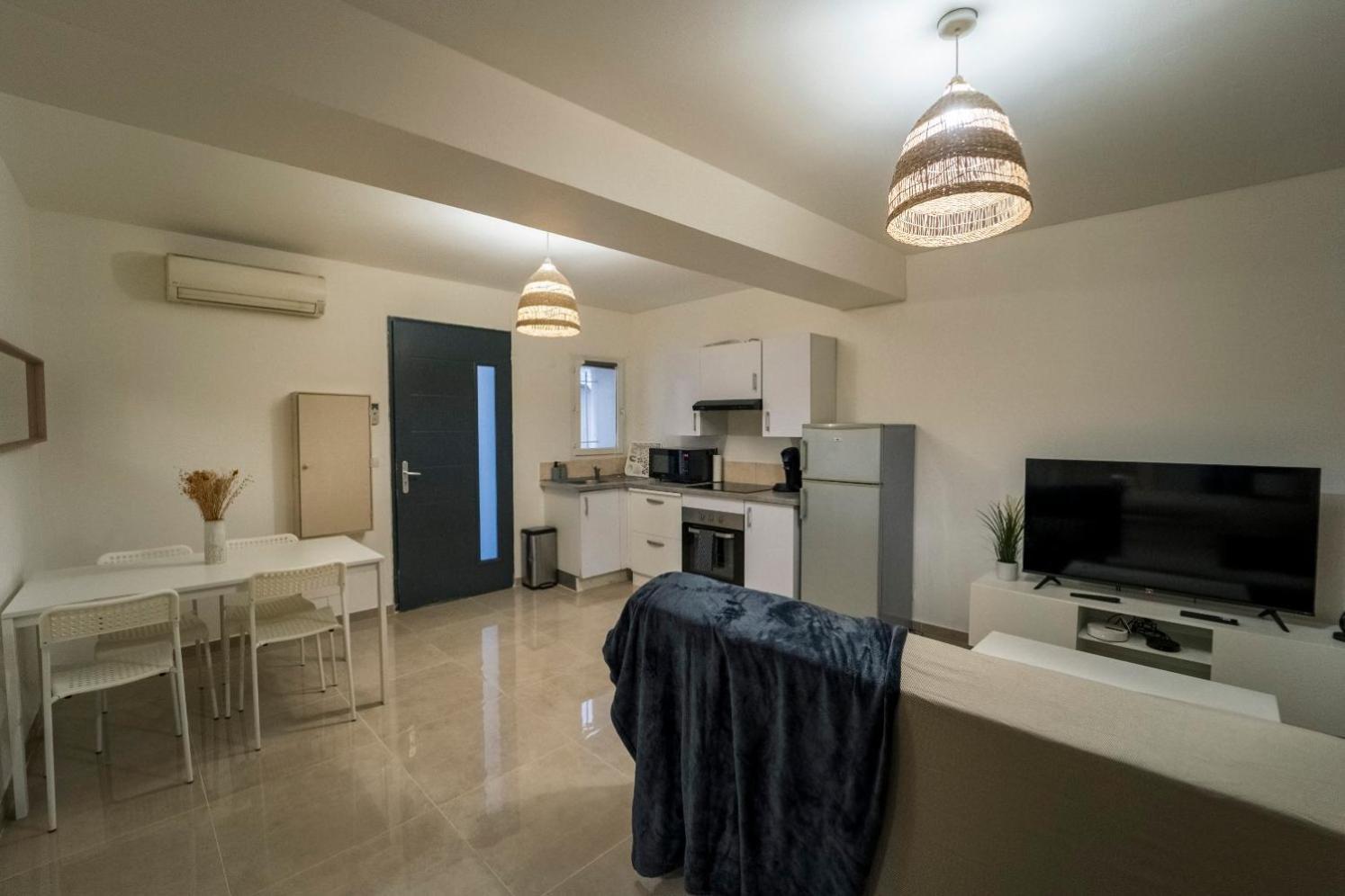 Appartement Des Carmes Ним Екстериор снимка
